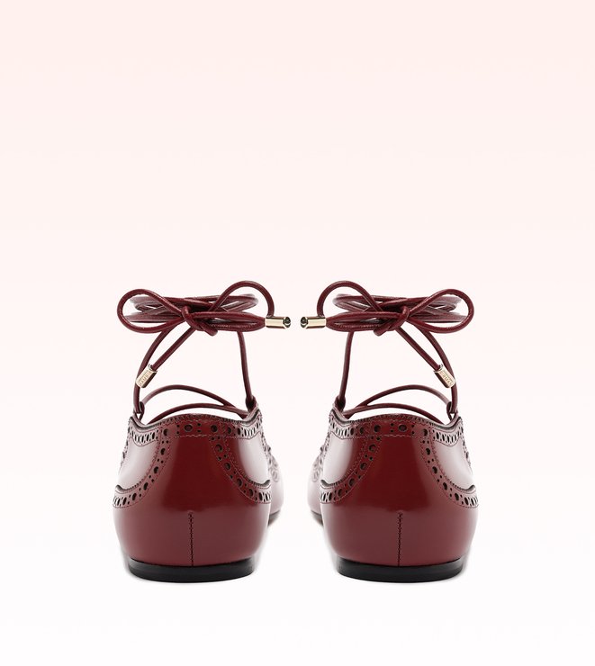 Lace Up Brogue Chili Red