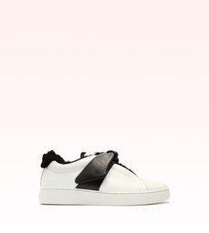 Asymmetric Clarita Sneaker Montone White/Black