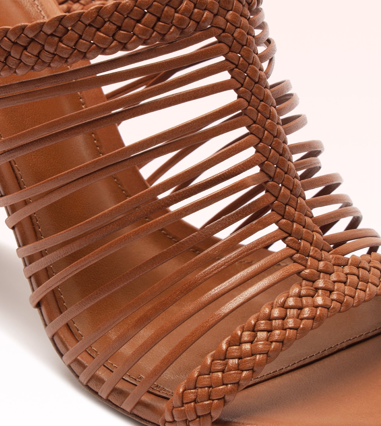 Nessa Woven 90 Espresso | Alexandre Birman