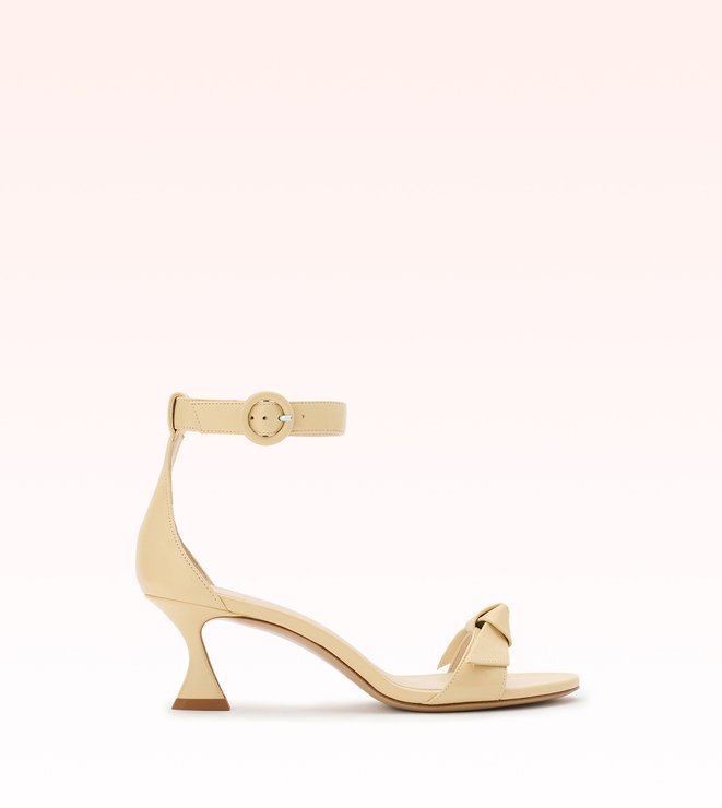 Clarita Buckle 60 Creamy