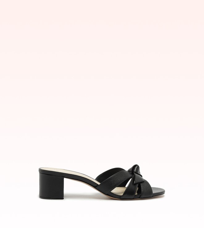 Suelita 45 Black