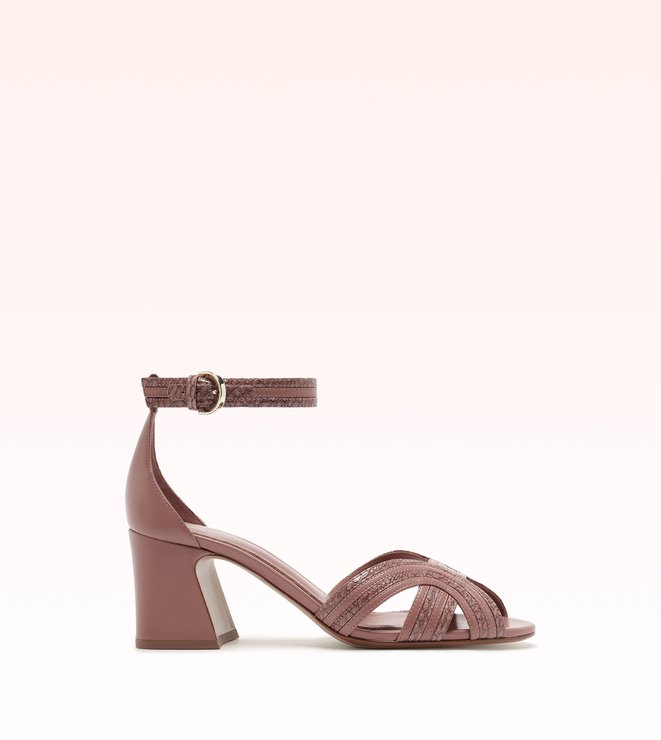 Nakia 60 Clay