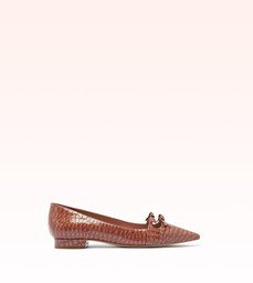 Kate Flat Clay