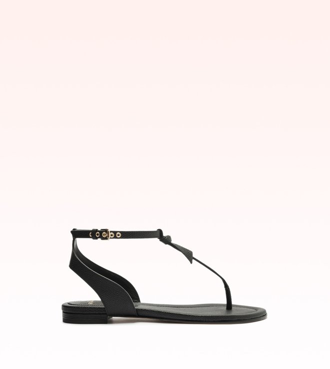 Clarita Hoop Flat Black