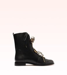 Charms Bootie Laca