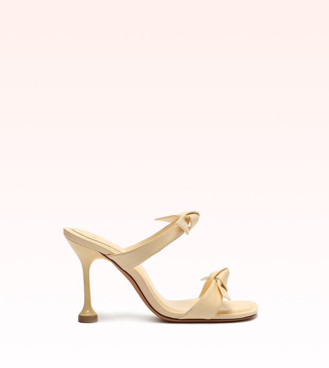 Clarita Square Flare 85 Hay