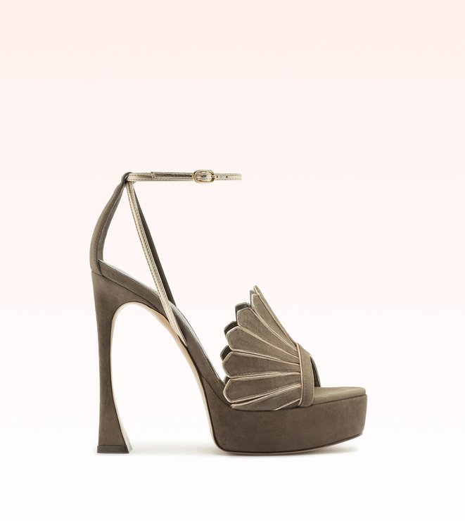 Wilma Platform 100 Pebble/Golden
