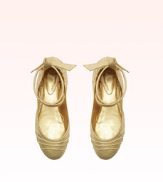 Clarita Ballet Golden