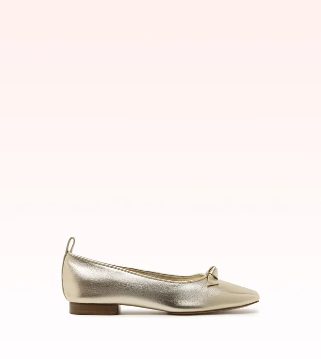 Slim Clarita Street Flat Golden