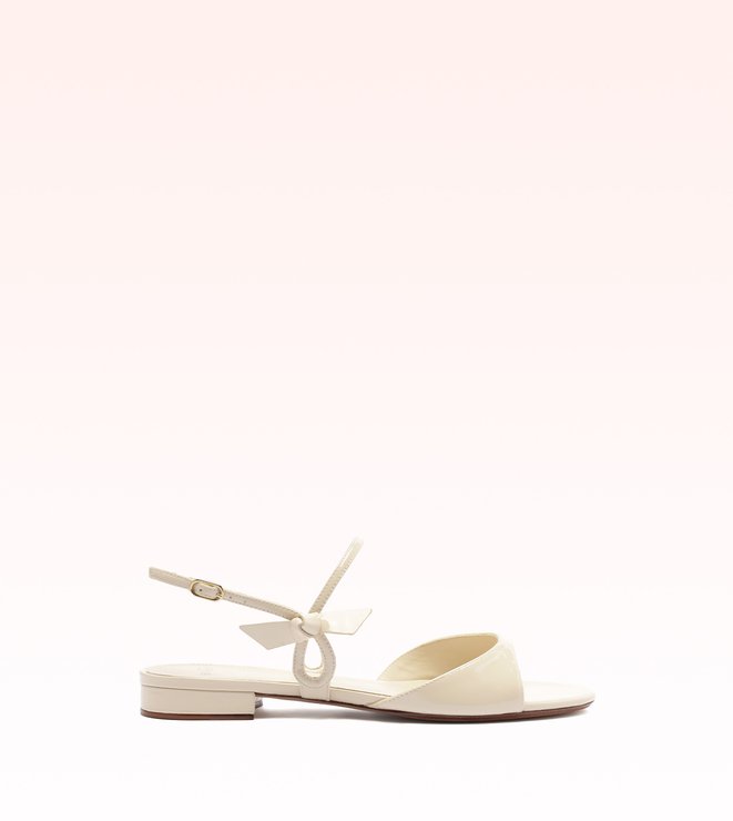 Clarita Twirl Flat Eggshell