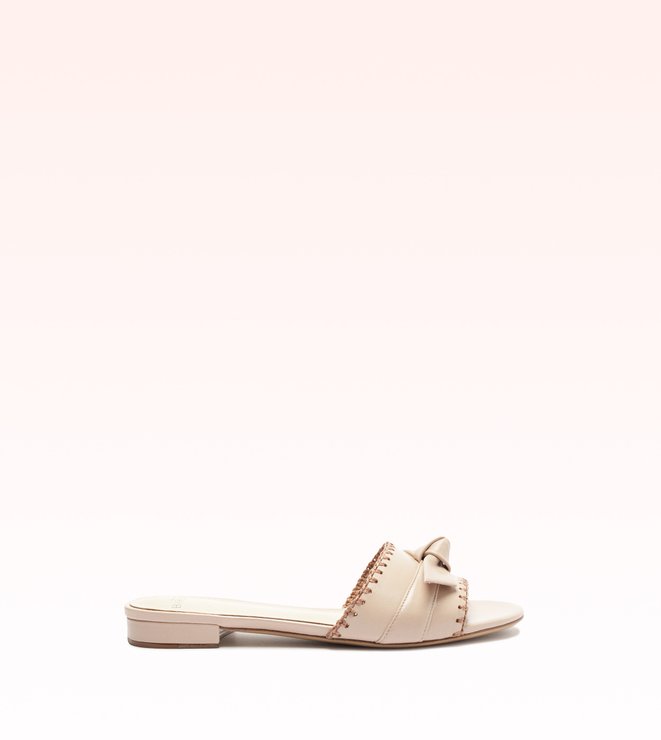 Regina Flat Pale Blush