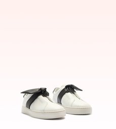 Asymmetric Clarita Sneaker Leather White/Ashgray